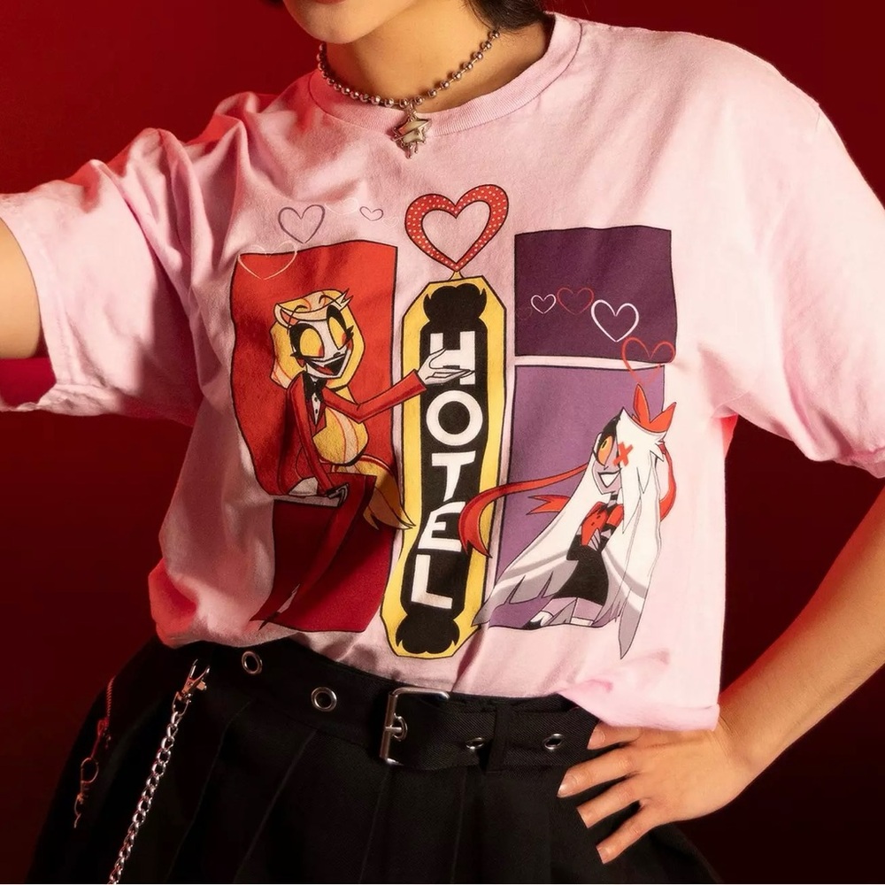 Hazbin Hotel Charlie & Vaggie Tie-Dye Girls Crop T-Shirt - Large - Pink